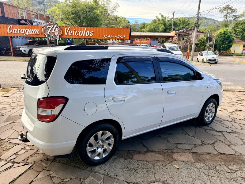 SPIN 1.8 LTZ 8V FLEX 4P MANUAL - 2013 - TRêS COROAS