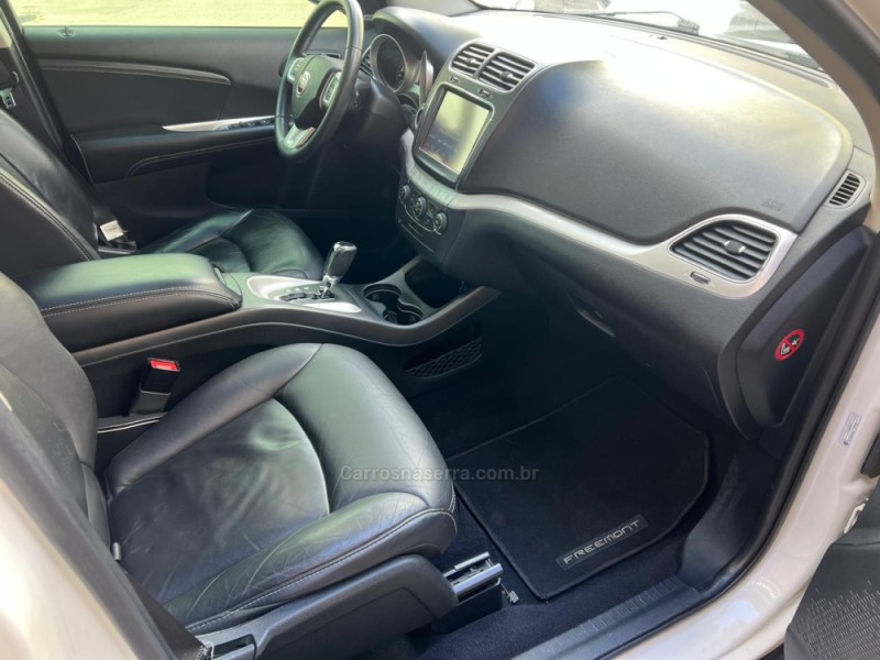 FREEMONT 2.4 PRECISION 16V GASOLINA 4P AUTOMÁTICO - 2015 - PORTO ALEGRE