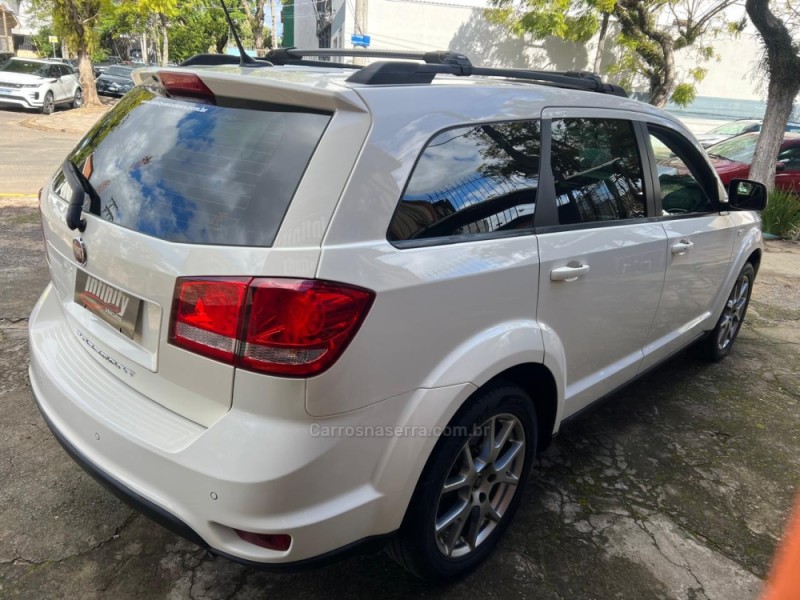 FREEMONT 2.4 PRECISION 16V GASOLINA 4P AUTOMÁTICO - 2015 - PORTO ALEGRE
