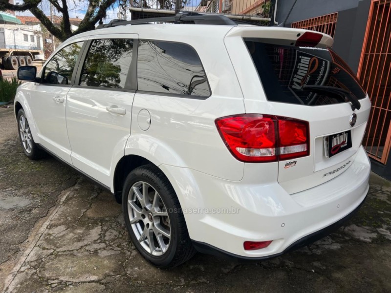 FREEMONT 2.4 PRECISION 16V GASOLINA 4P AUTOMÁTICO - 2015 - PORTO ALEGRE