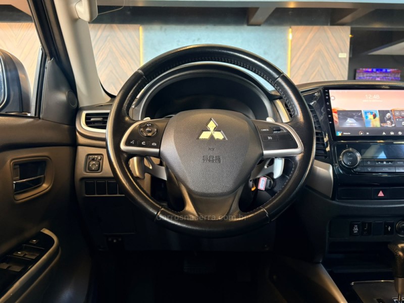 L200 TRITON 2.4 16V TURBO DIESEL SPORT HPE CD 4P 4X4 AUTOMÁTICO - 2018 - CAMPO BOM