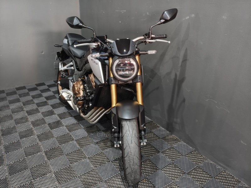 CB 650R  - 2023 - NOVO HAMBURGO
