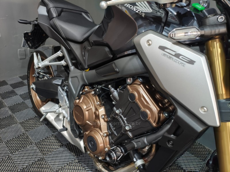 CB 650R  - 2023 - NOVO HAMBURGO