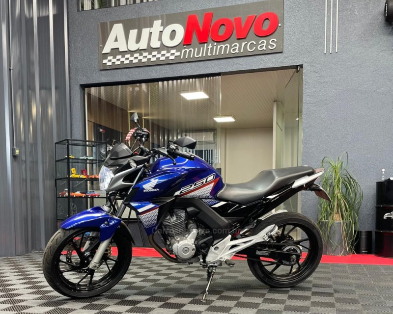 CB 250F TWISTER CBS