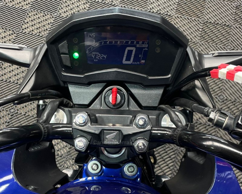 CB 250F TWISTER CBS - 2022 - VACARIA