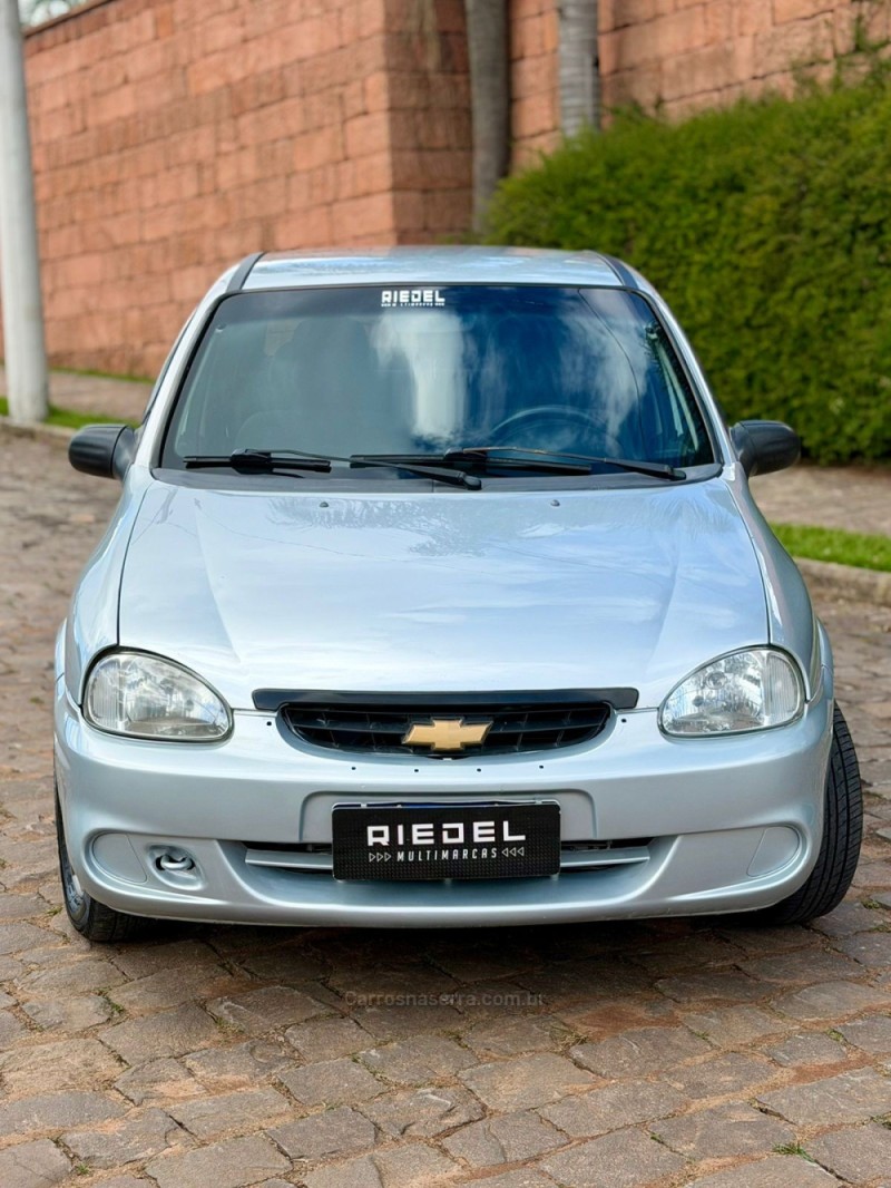 corsa 1.0 mpfi classic 8v gasolina 4p manual 2009 venancio aires