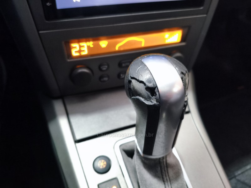 VECTRA 2.4 MPFI ELITE 16V FLEX 4P AUTOMÁTICO - 2006 - ANTôNIO PRADO