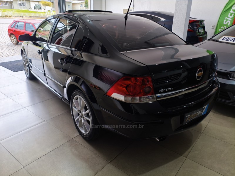 VECTRA 2.4 MPFI ELITE 16V FLEX 4P AUTOMÁTICO - 2006 - ANTôNIO PRADO