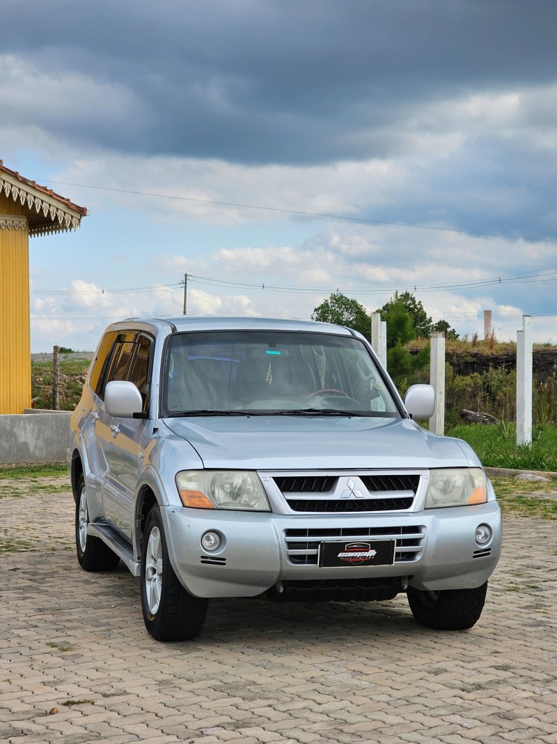 PAJERO FULL 3.2 HPE 4X4 16V TURBO INTERCOOLER DIESEL 4P AUTOMÁTICO - 2007 - ANTôNIO PRADO