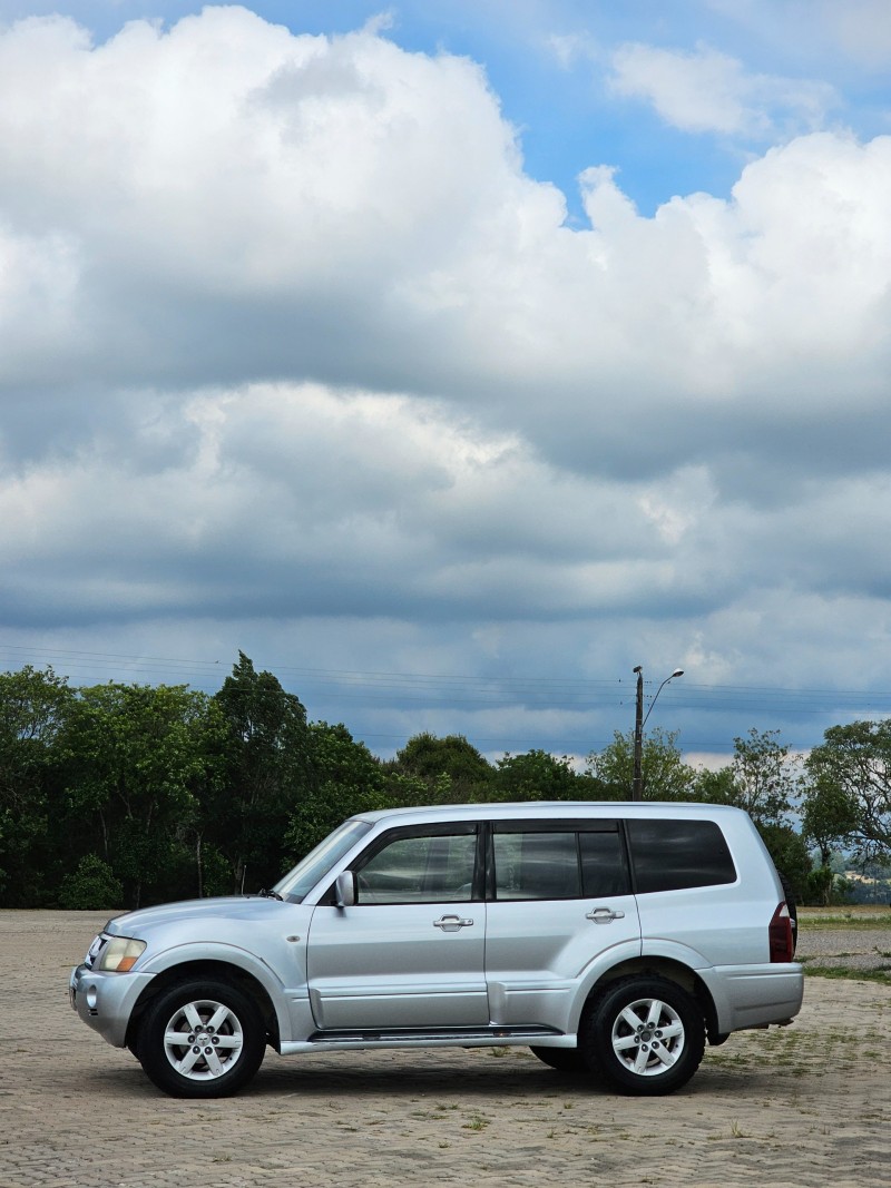 PAJERO FULL 3.2 HPE 4X4 16V TURBO INTERCOOLER DIESEL 4P AUTOMÁTICO - 2007 - ANTôNIO PRADO