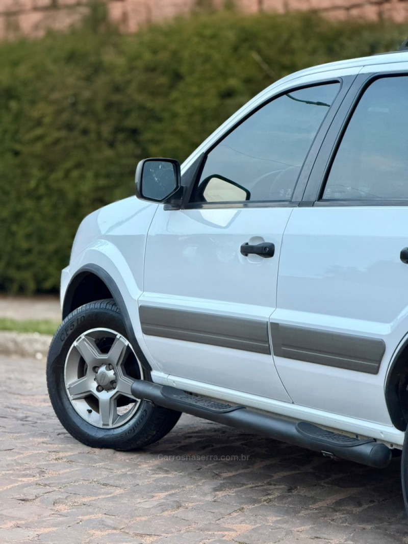 ECOSPORT 1.6 XLT 8V FLEX 4P MANUAL - 2008 - VENâNCIO AIRES
