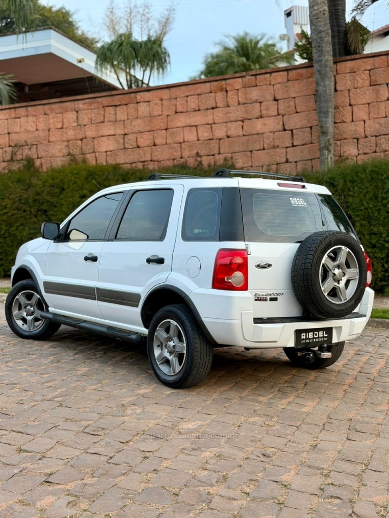 ECOSPORT 1.6 XLT 8V FLEX 4P MANUAL - 2008 - VENâNCIO AIRES
