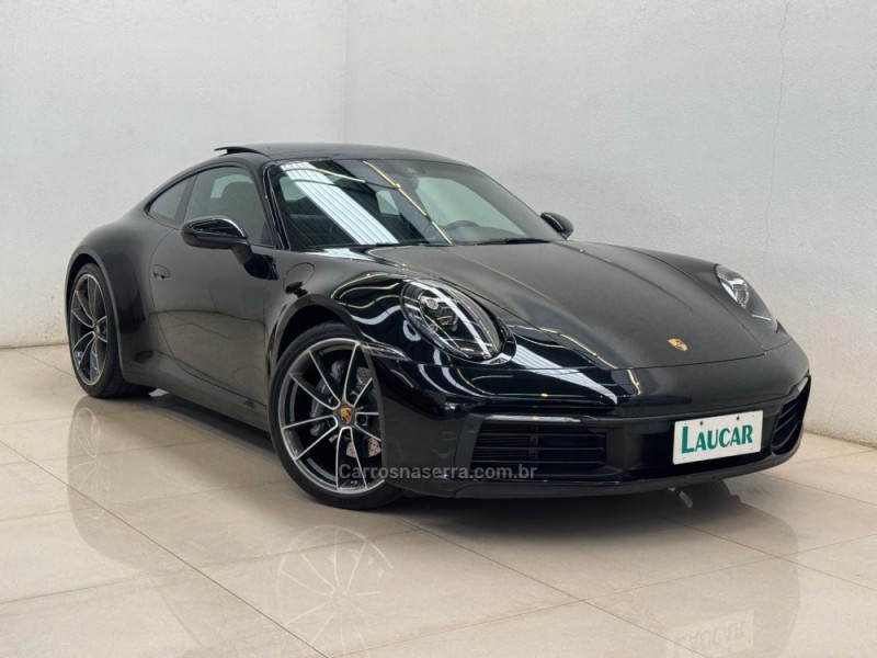 911 3.0 carrera coupe automatico 2021 casca