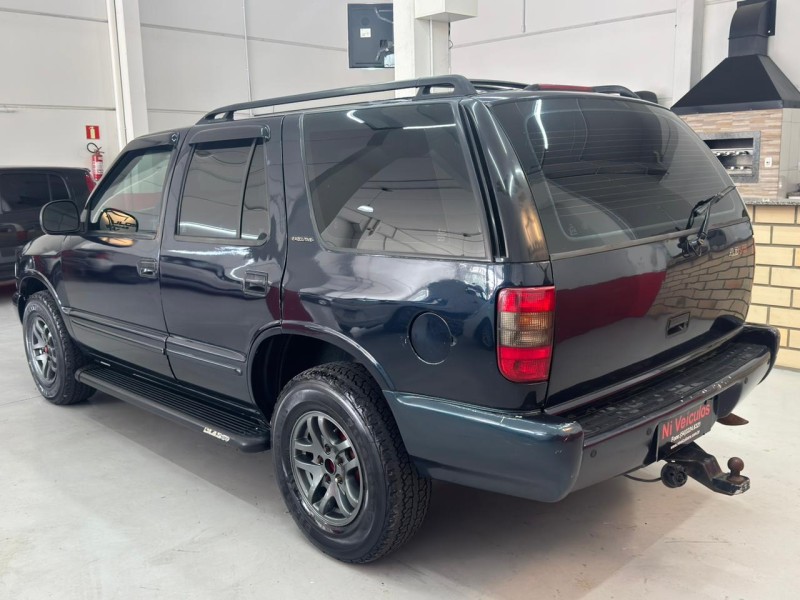 BLAZER 4.3 SFI DLX EXECUTIVE 4X2 V6 12V GASOLINA 4P AUTOMÁTICO - 2000 - CAXIAS DO SUL