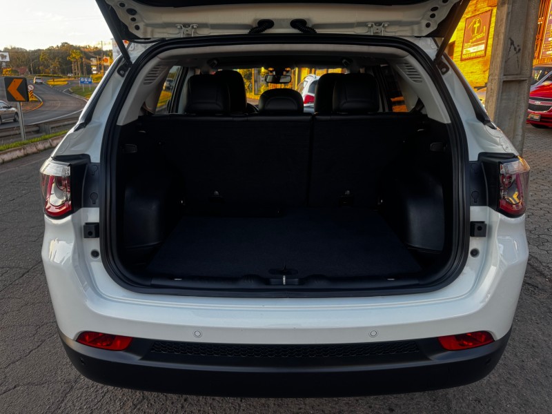 COMPASS 2.0 16V FLEX LIMITED AUTOMÁTICO - 2017 - DOIS IRMãOS