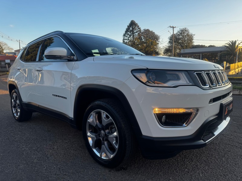COMPASS 2.0 16V FLEX LIMITED AUTOMÁTICO - 2017 - DOIS IRMãOS