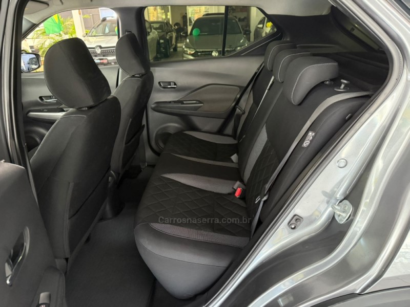 KICKS 1.6 16V FLEX SV 4P XTRONIC - 2017 - NOVO HAMBURGO