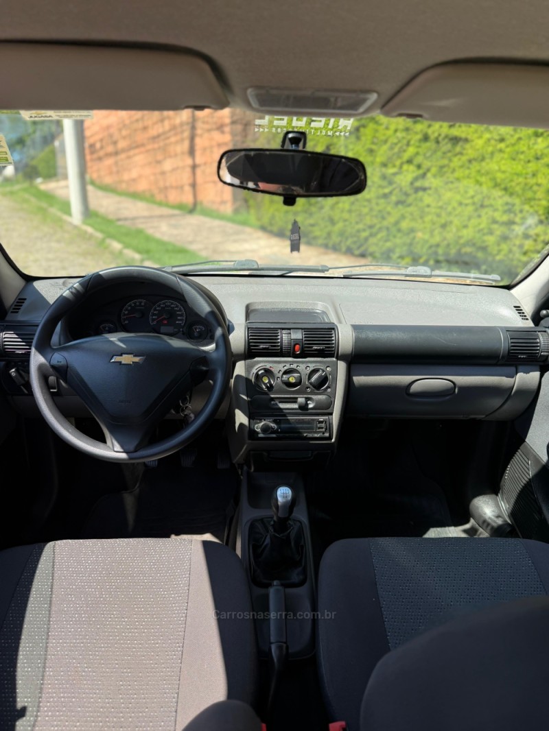 CLASSIC 1.0 MPFI LIFE 8V FLEX 4P MANUAL - 2015 - VENâNCIO AIRES
