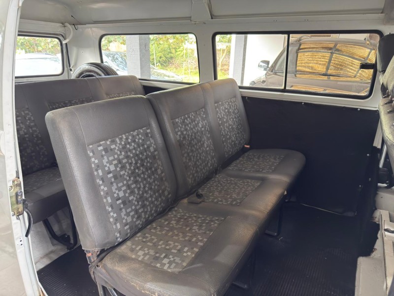 KOMBI 1.6 MI STD 8V GASOLINA 3P MANUAL - 2004 - FARROUPILHA