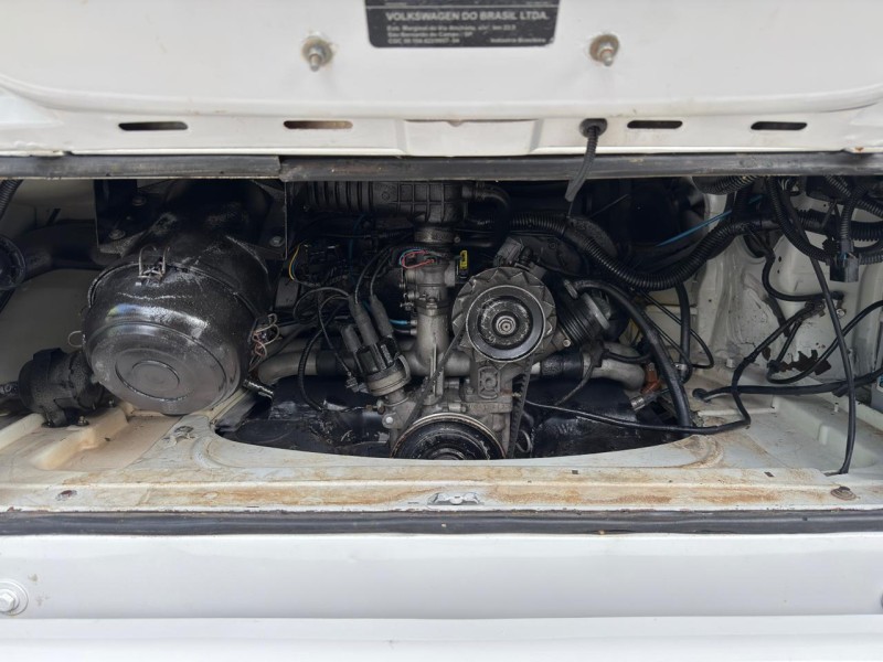 KOMBI 1.6 MI STD 8V GASOLINA 3P MANUAL - 2004 - FARROUPILHA