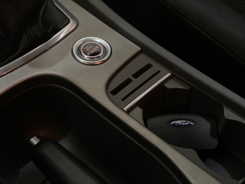 FOCUS 2.0 GLX 16V FLEX 4P MANUAL - 2013 - CAXIAS DO SUL