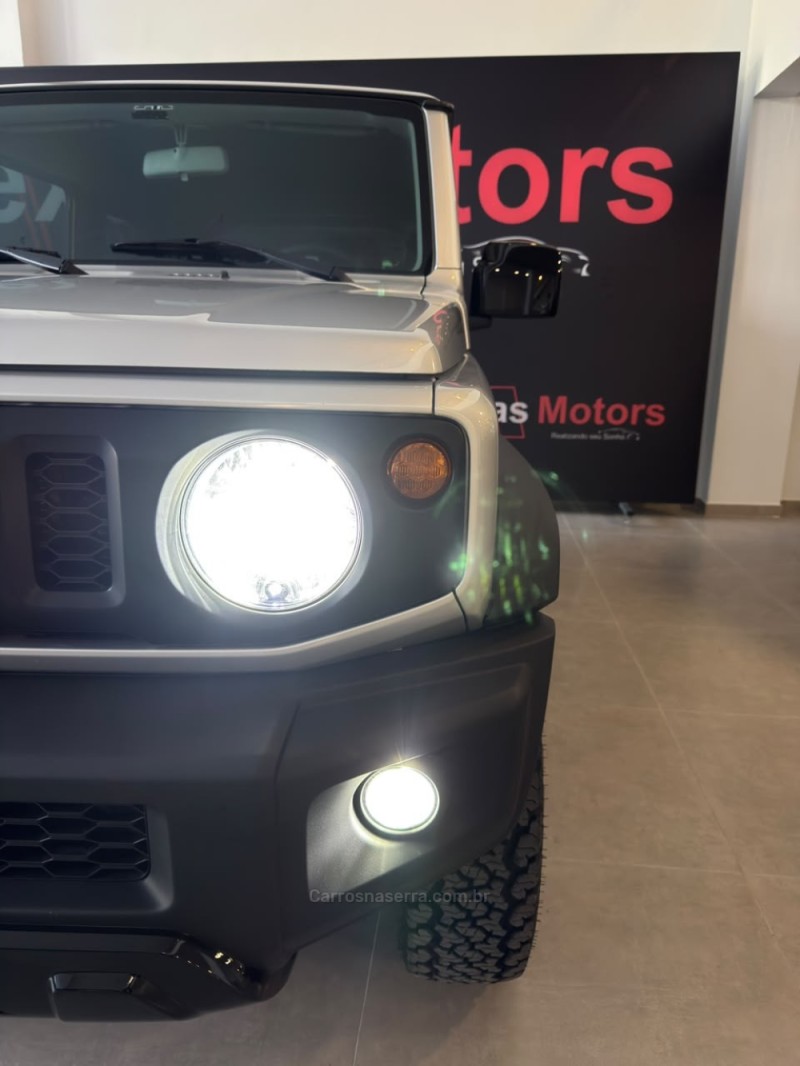 JIMNY 1.5 SIERRA 4YOU 4X4 2P GASOLINA MANUAL - 2023 - NOVO HAMBURGO