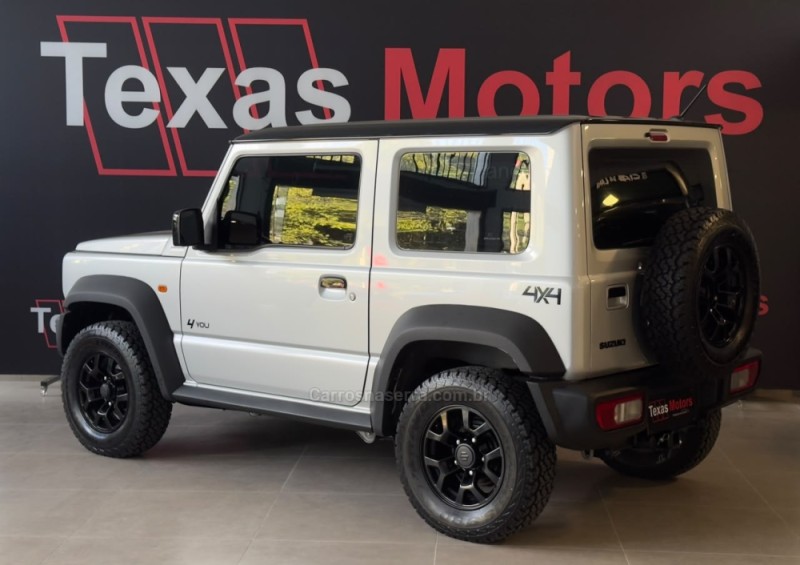 JIMNY 1.5 SIERRA 4YOU 4X4 2P GASOLINA MANUAL - 2023 - NOVO HAMBURGO