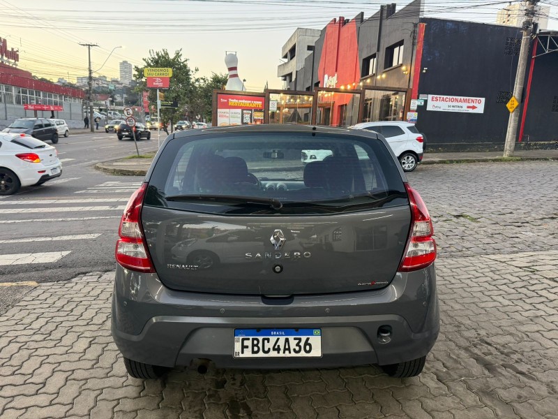 SANDERO 1.0 EXPRESSION 16V FLEX 4P MANUAL - 2012 - CAXIAS DO SUL