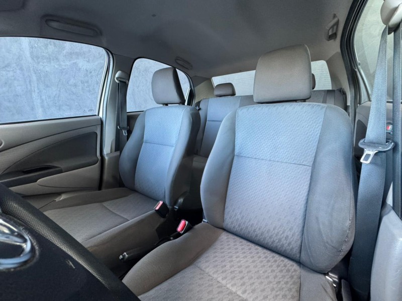 ETIOS 1.5 XLS SEDAN 16V FLEX 4P MANUAL - 2013 - CAXIAS DO SUL