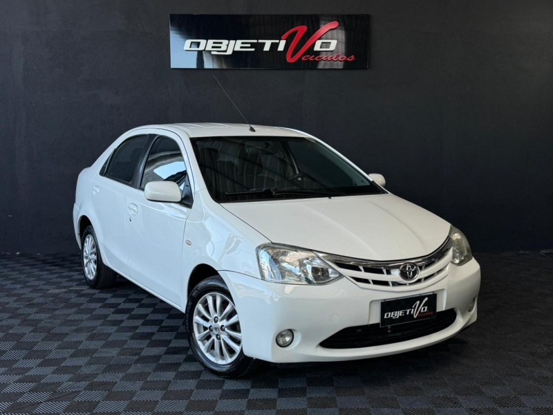 etios 1.5 xls sedan 16v flex 4p manual 2013 caxias do sul