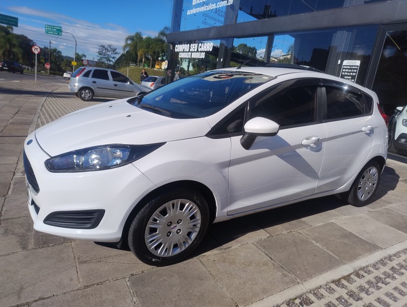 FIESTA 1.5 S HATCH 16V FLEX 4P MANUAL