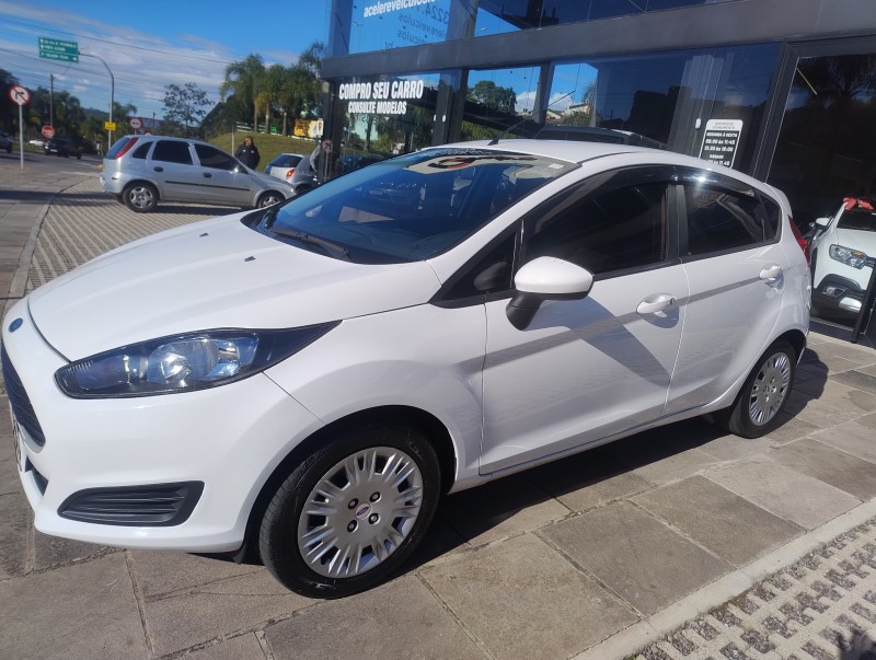 FIESTA 1.5 S HATCH 16V FLEX 4P MANUAL - 2015 - CAXIAS DO SUL