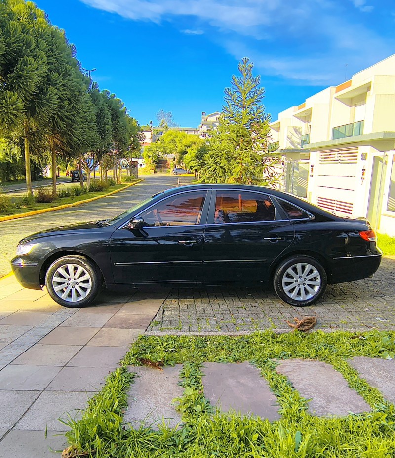 AZERA 3.3 MPFI GLS SEDAN V6 24V GASOLINA 4P AUTOMÁTICO - 2009 - FARROUPILHA