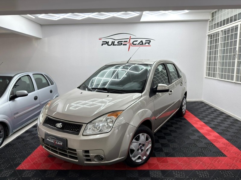fiesta 1.6 rocam se sedan 8v flex 4p manual 2009 caxias do sul