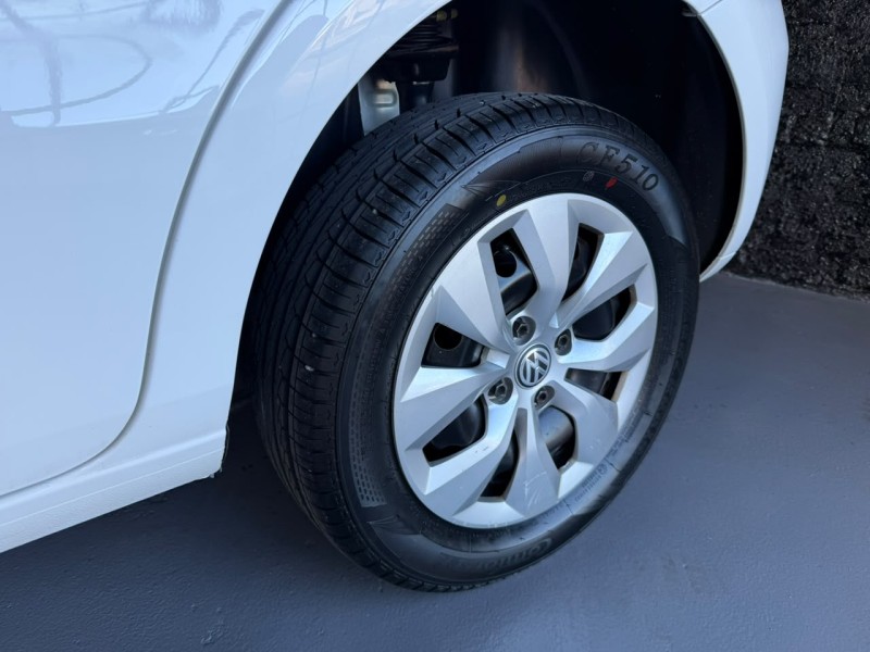 GOL 1.6 MI TRENDLINE 8V FLEX 4P MANUAL - 2015 - CAXIAS DO SUL