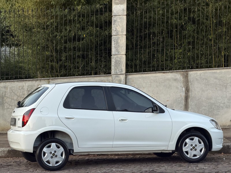 CELTA 1.0 MPFI LT 8V FLEX 4P MANUAL - 2013 - DOIS IRMãOS