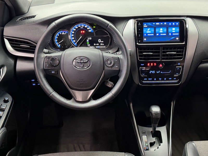 YARIS 1.5 XS 16V FLEX 4P AUTOMÁTICO - 2023 - CAXIAS DO SUL