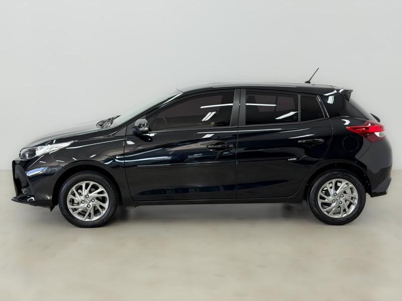 YARIS 1.5 XS 16V FLEX 4P AUTOMÁTICO - 2023 - CAXIAS DO SUL