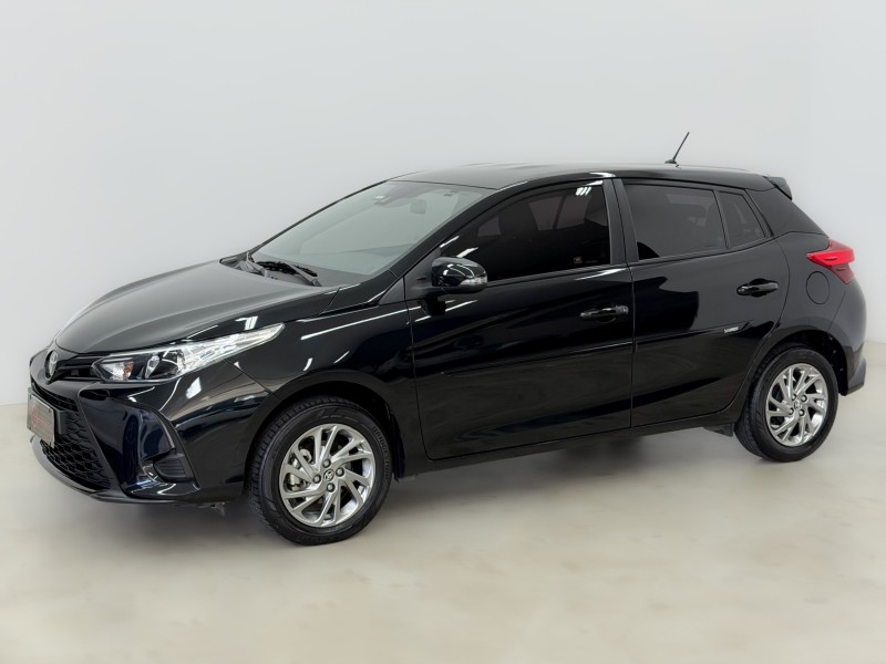 YARIS 1.5 XS 16V FLEX 4P AUTOMÁTICO - 2023 - CAXIAS DO SUL