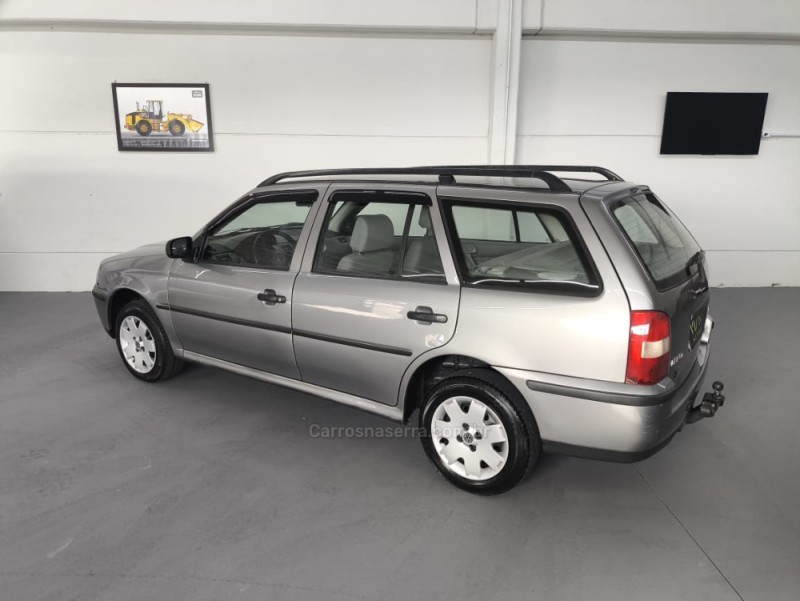 PARATI 1.8 MI TOUR 8V GASOLINA 4P MANUAL G.III - 2002 - CAXIAS DO SUL