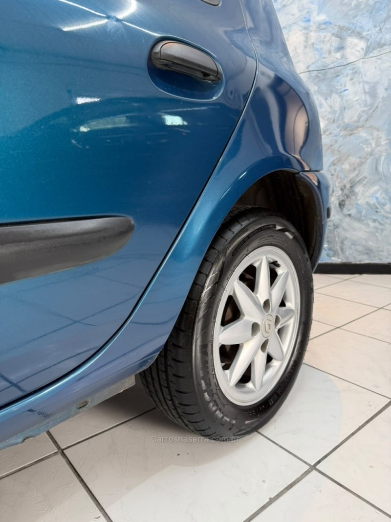 CLIO 1.6 RT 16V GASOLINA 4P MANUAL - 2000 - CAXIAS DO SUL