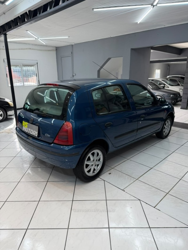 CLIO 1.6 RT 16V GASOLINA 4P MANUAL - 2000 - CAXIAS DO SUL