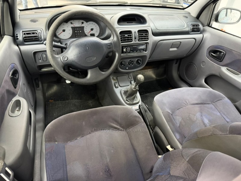 CLIO 1.6 RT 16V GASOLINA 4P MANUAL - 2000 - CAXIAS DO SUL
