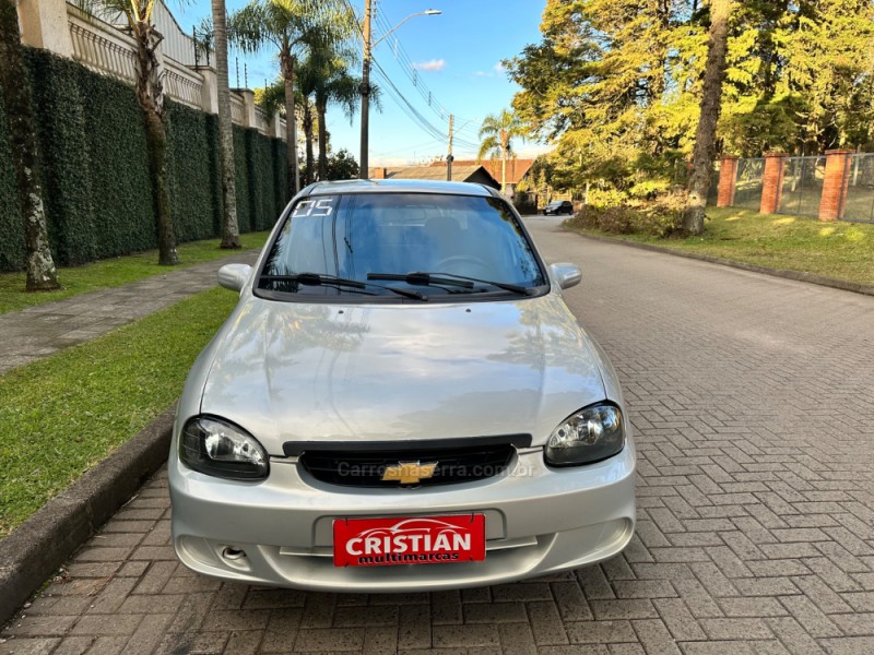 CORSA 1.0 MPFI CLASSIC SEDAN LIFE 8V FLEX 4P MANUAL - 2005 - CAXIAS DO SUL