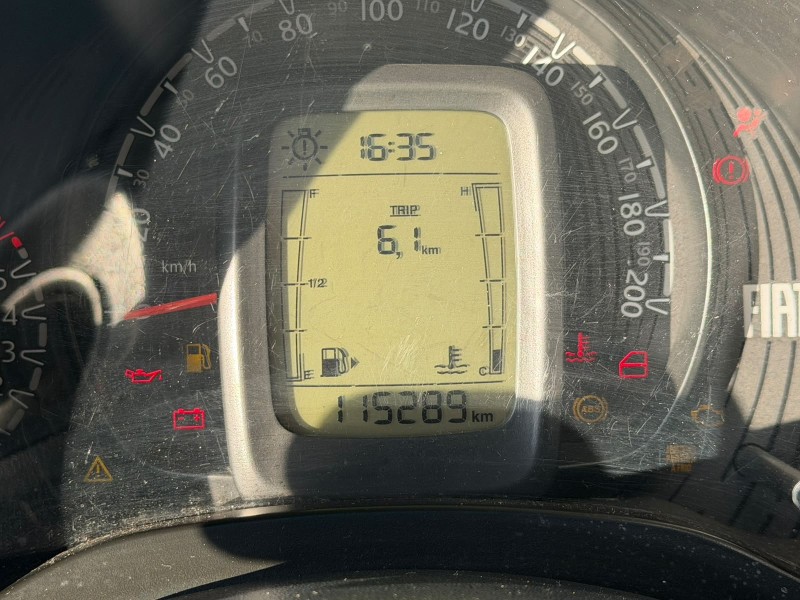 MOBI 1.0 6V FIREFLY FLEX LIKE MANUAL - 2018 - CAXIAS DO SUL