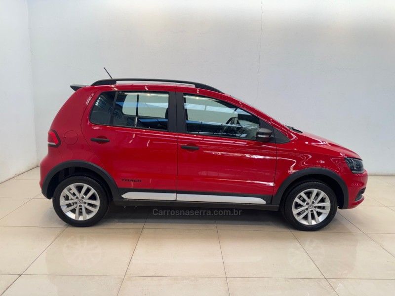 FOX 1.0 MI 8V FLEX 4P MANUAL - 2017 - CASCA