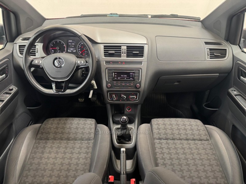 FOX 1.0 MI 8V FLEX 4P MANUAL - 2017 - CASCA