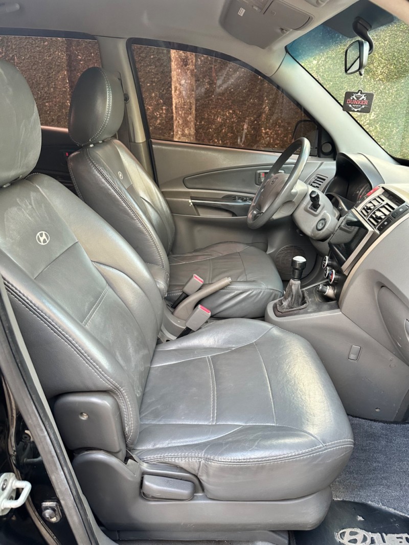 TUCSON 2.0 GL 2WD 16V GASOLINA 4P MANUAL - 2008 - CAXIAS DO SUL