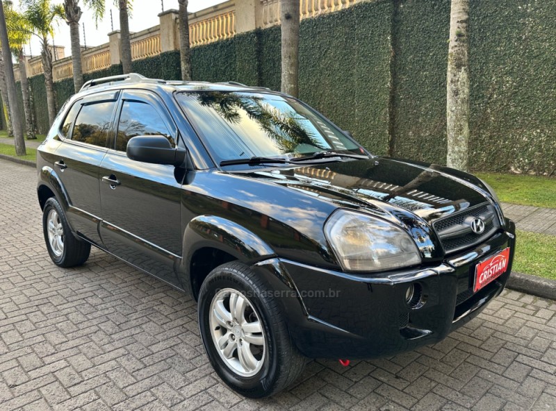 TUCSON 2.0 GL 2WD 16V GASOLINA 4P MANUAL - 2008 - CAXIAS DO SUL