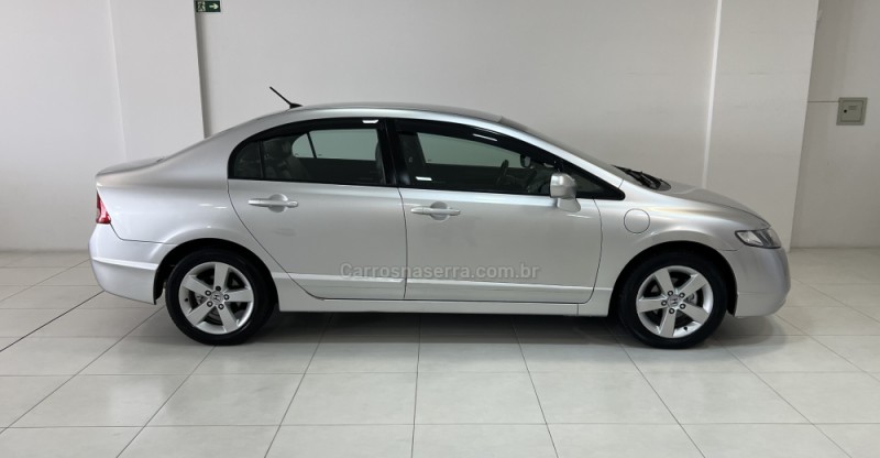 CIVIC 1.8 LXS 16V GASOLINA 4P AUTOMÁTICO - 2008 - BENTO GONçALVES